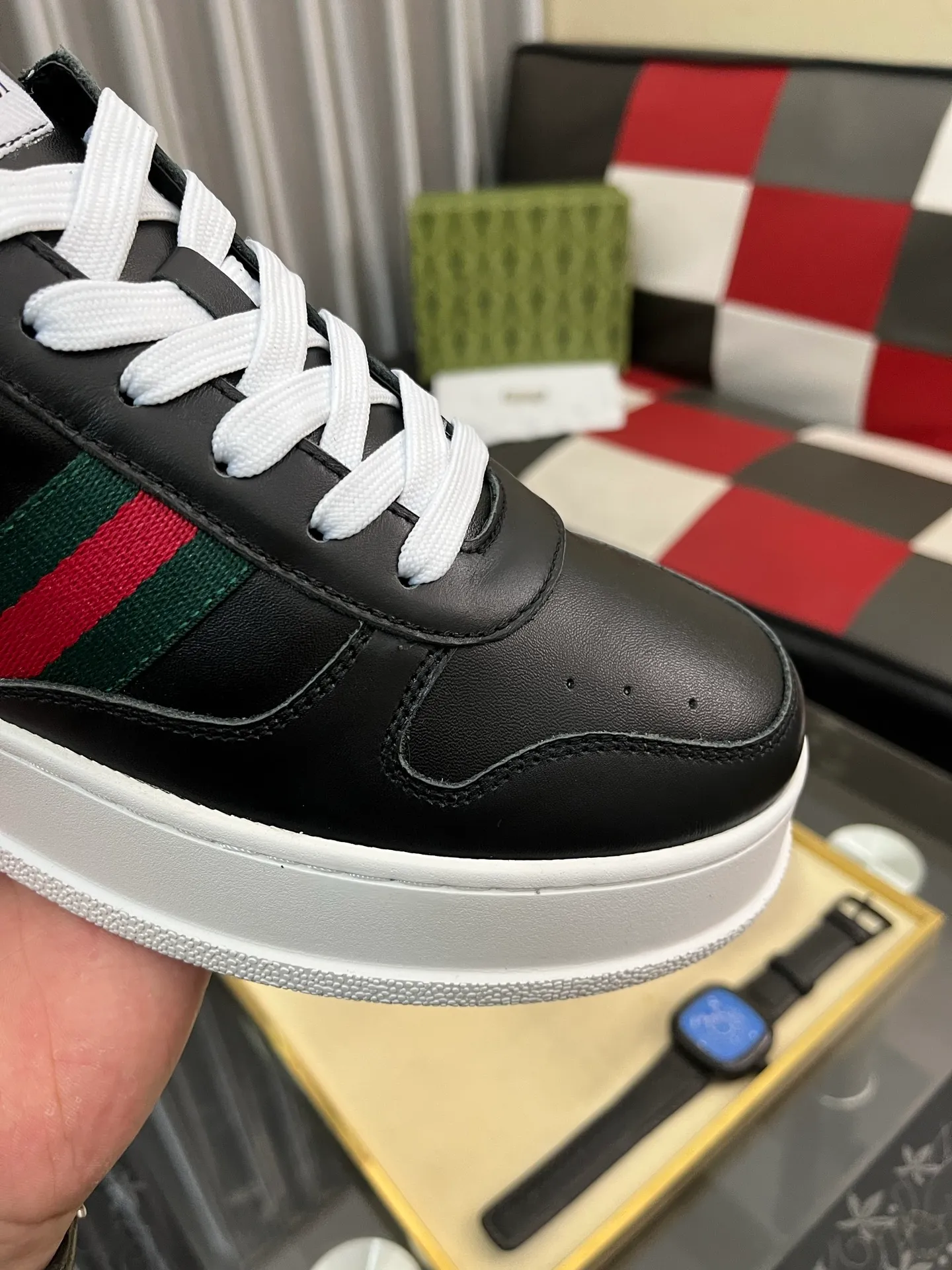 Men's Men's Shoes💰: 380⌚️⌚️[GUCCI] Gucci men's latest white shoe series casual shoes! The official website is built 1:1. Upper: Made of imported cowhide, with electric embroidery ➕Inner lining: Made of high-quality first-layer pigskin, soft and comfortable. Picky material selection and exquisite workmanship give you the best enjoyment. Size: 38-444️⃣Colors available
